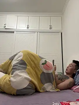 Snapshot of YJBJ258258 chatting on November 2025 10:26:01 PM YJBJ258258 online show from November 2025 10:26:01 PM