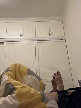 Snapshot of YJBJ258258 chatting on November 2025 09:07:01 PM YJBJ258258 online show from November 2025 09:07:01 PM