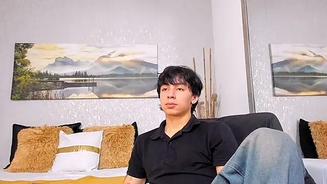 Tyler durten online show from November 2025 03:12:01 AM