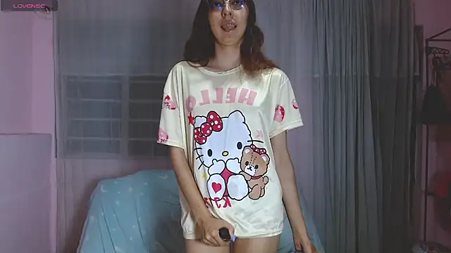 AnnieSparkle online show from June 2026 12:05:02 AM