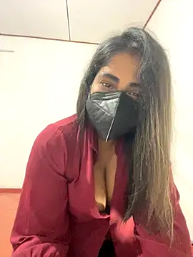 Choco Chuby online show from November 2025 05:12:02 PM