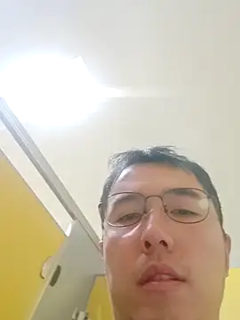 nnnnnan9527 online show from September 2025 03:31:01 AM