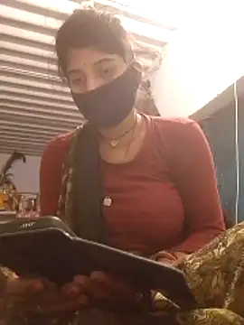 Maya5656 online show from November 2025 03:58:01 PM