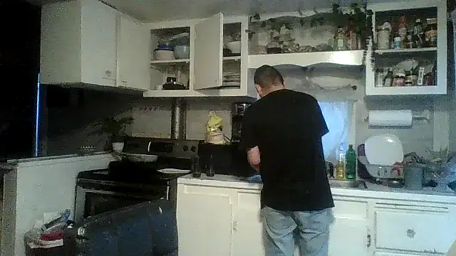 Snapshot of B3toBaby chatting on May 2026 03:12:01 AM B3toBaby online show from May 2026 03:12:01 AM