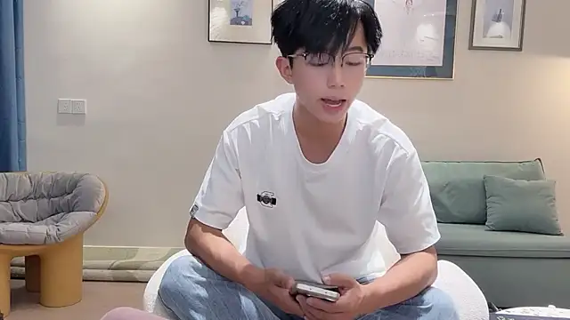 STxuguanhan online show from September 2025 10:05:02 AM