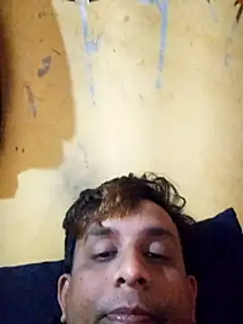 Nihaal17 online show from November 2025 01:54:02 PM