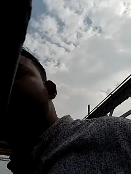 xyz-indian online show from October 2025 04:10:01 AM