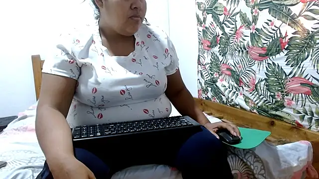 69smallstar online show from February 2026 11:54:02 AM