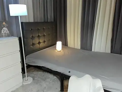 Blaire Samantha online show from November 2025 07:54:01 AM