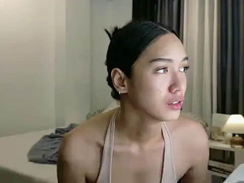 Snapshot of Blaire_Samantha chatting on May 2026 09:04:01 AM Blaire Samantha online show from May 2026 09:04:01 AM