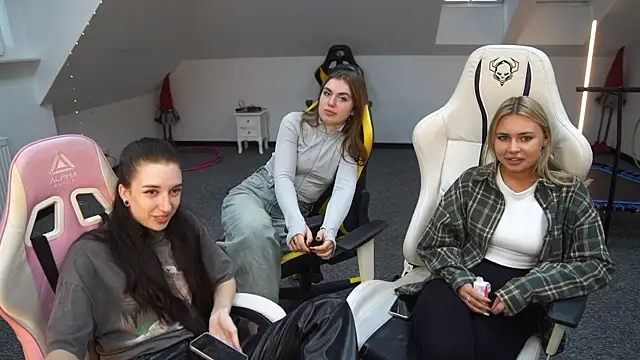  Lili 054 online show from September 2025 10:29:01 AM