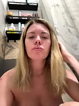 Snapshot of Rebeka_marvel chatting on October 2025 10:26:02 AM Rebeka marvel online show from October 2025 10:26:02 AM