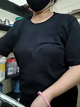 nice touch9733 online show from January 2026 05:27:02 PM