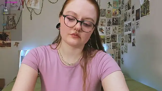 WonderConnie1 online show from May 2026 03:39:02 PM