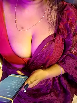 Snapshot of monaa-darling chatting on October 2025 07:23:02 PM monaa-darling online show from October 2025 07:23:02 PM