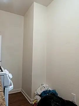 MrHandsome87 online show from January 2026 07:17:02 PM