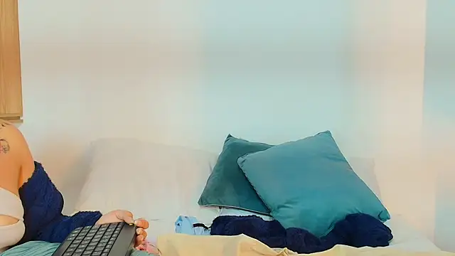 Dakota Megan 69 online show from November 2025 01:03:02 AM