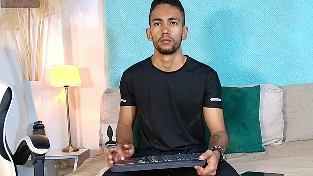MaicolParker  online show from July 2026 12:44:02 PM