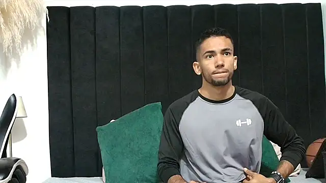 MaicolParker  online show from July 2026 12:08:01 PM