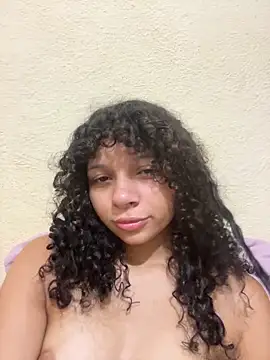 Casal-foda braba online show from February 2026 02:24:02 PM