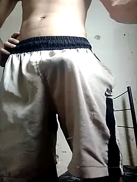 juninho2001 online show from November 2025 07:01:02 PM