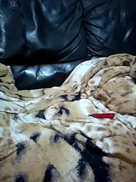 juninho2001 online show from November 2025 06:26:02 AM