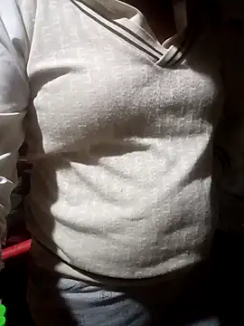 Phuong xxx online show from March 2026 12:00:01 PM