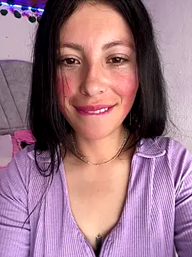 Snapshot of Mia_salinass chatting on September 2025 05:27:01 PM Mia salinass online show from September 2025 05:27:01 PM