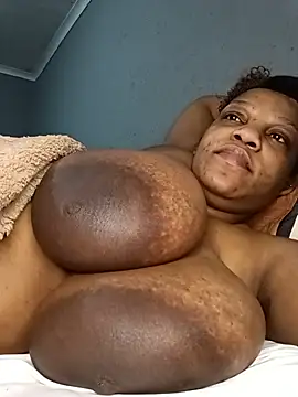 HappygalTheQueen online show from July 2026 08:17:02 PM
