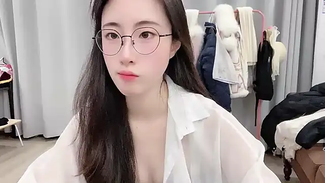 Freya7777 online show from January 2026 03:15:01 PM