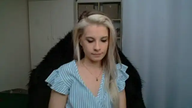Snapshot of KristineGlow chatting on July 2026 03:03:02 PM KristineGlow online show from July 2026 03:03:02 PM