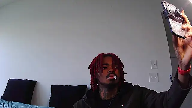 Snapshot of risktakinndolo chatting on September 2025 04:29:02 PM risktakinndolo online show from September 2025 04:29:02 PM