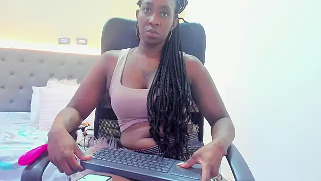 AndreaRossii1 online show from October 2025 03:19:02 PM