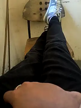 bigdick lickingexpert08 online show from February 2026 09:17:01 AM