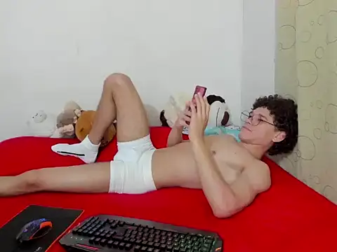 Tom Blues online show from October 2025 01:53:02 PM