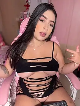 Emiily Moore1 online show from April 2026 08:20:02 PM