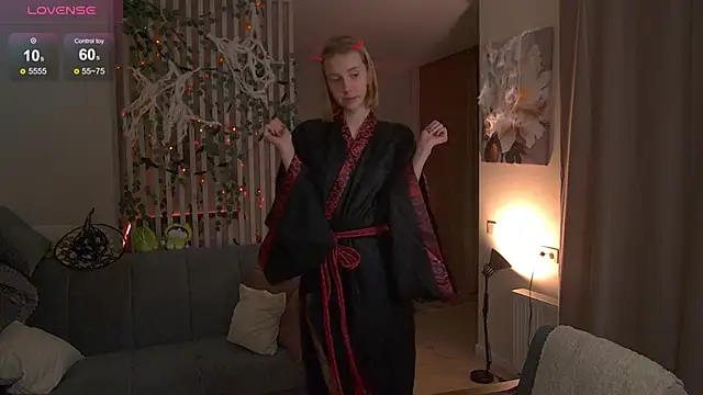 sofiapurex online show from October 2025 08:20:01 PM