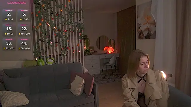 sofiapurex online show from November 2025 07:15:02 PM