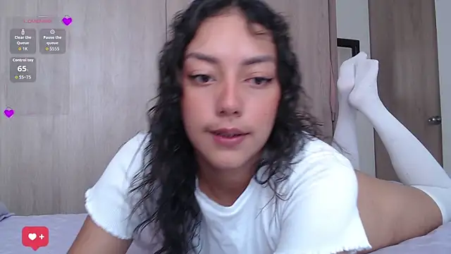 Snapshot of WendySuns_ chatting on November 2025 05:01:02 PM WendySuns online show from November 2025 05:01:02 PM
