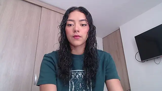 Snapshot of WendySuns_ chatting on November 2025 05:03:01 PM WendySuns online show from November 2025 05:03:01 PM