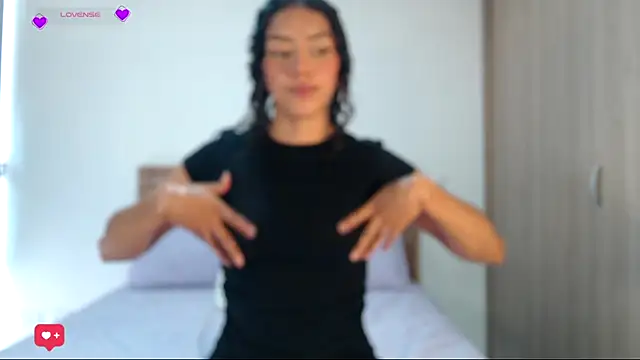 Snapshot of WendySuns_ chatting on December 2025 05:08:02 PM WendySuns online show from December 2025 05:08:02 PM