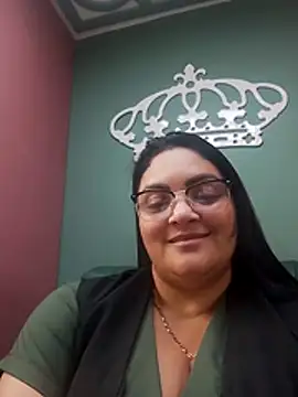 tiffany Johnson1 online show from November 2025 05:46:01 PM