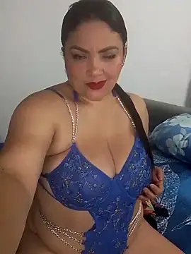 tiffany Johnson1 online show from November 2025 01:44:01 AM