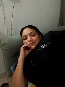 tiffany Johnson1 online show from January 2026 12:25:01 AM