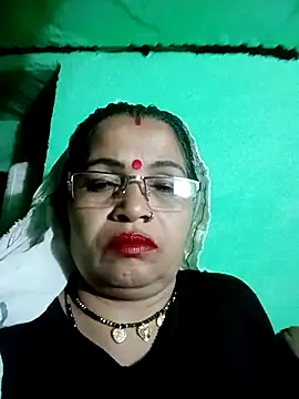 Manavi x online show from October 2025 09:58:02 PM