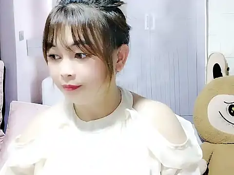 Lyly nuce online show from November 2025 04:16:01 PM