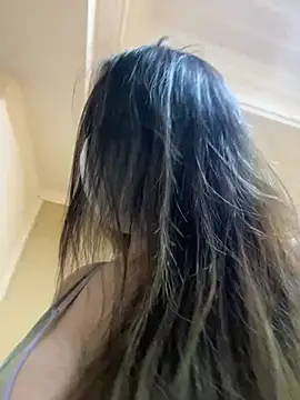 Lovelyanan online show from April 2026 07:01:02 PM