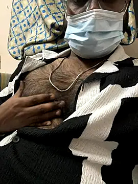 DJLOVE280825 online show from January 2026 11:29:01 PM