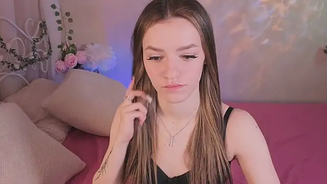 E l i z e  online show from April 2026 05:11:01 AM