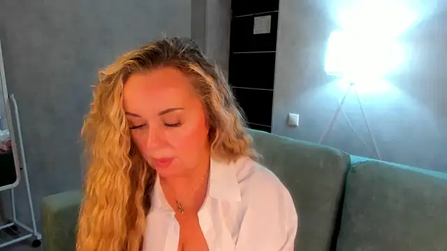 Sky Kuper online show from December 2025 11:02:01 PM